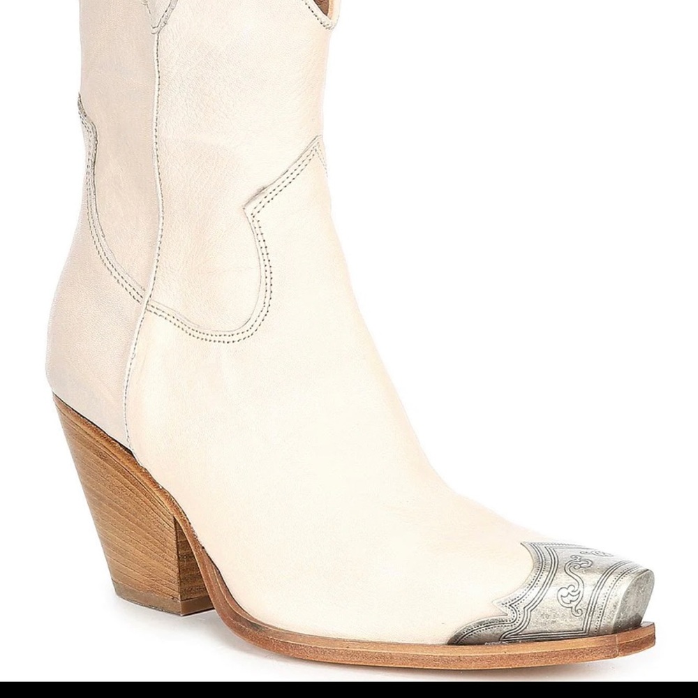 Free people Brayden cowboy boots bone leather new 39.5 9.5